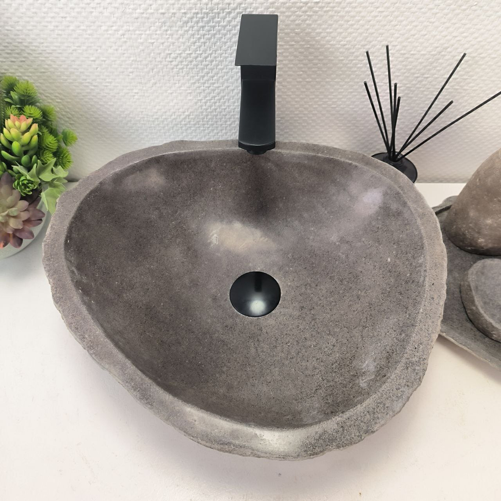 Раковина из речного камня RS-63651 (46*41*15) 0122