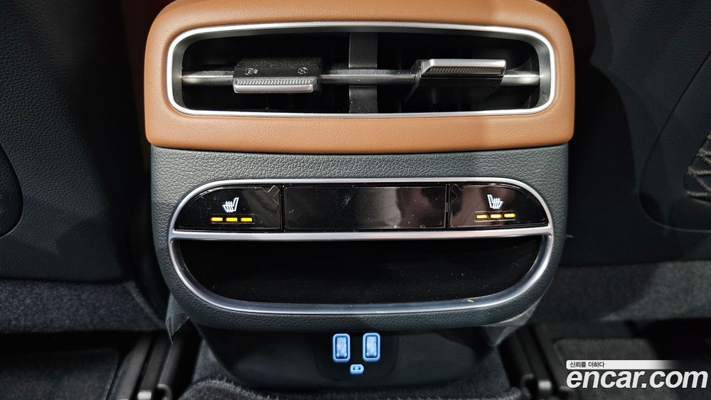 Genesis GV70 2.5T Бензин AWD (05.2022)