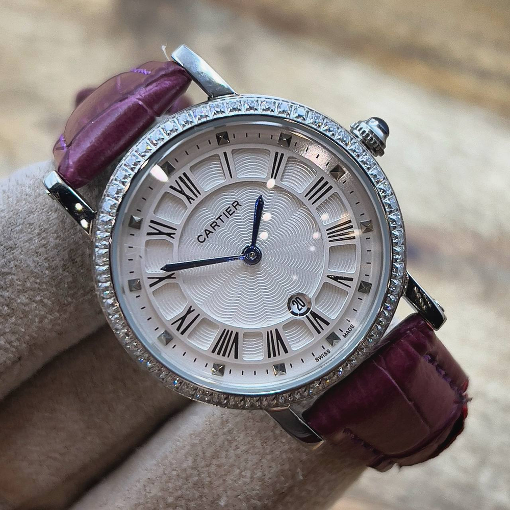 Часы Cartier
