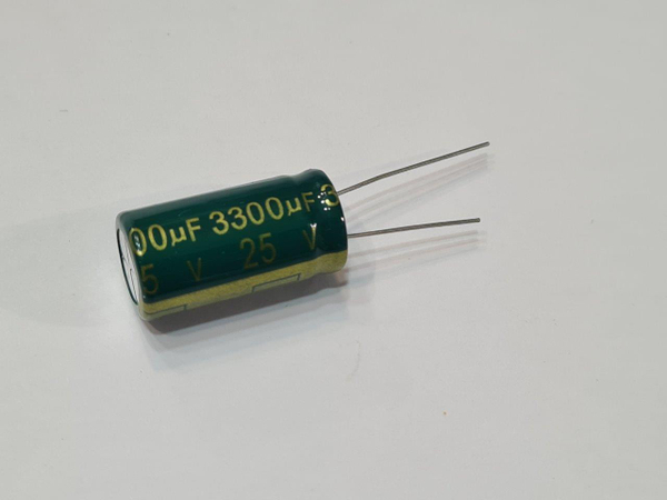 Конденсатор 3300uF 25V