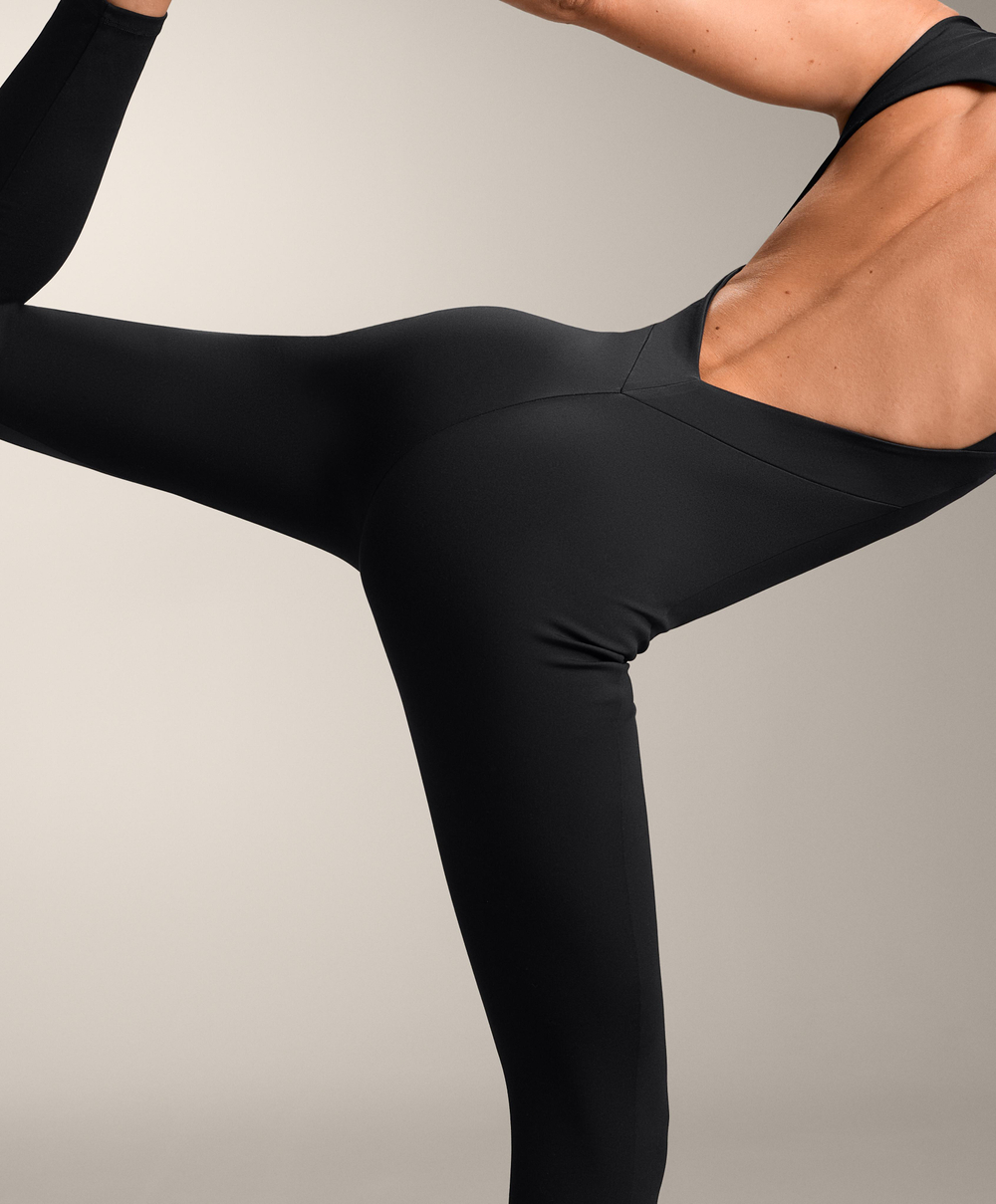 Oysho Длинный комбинезон Comfortlux с вырезом-лодочкой, черный