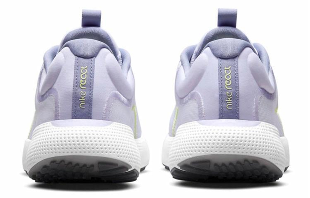 Кроссовки Nike React Escape Run 1 (Женская размерная сетка)