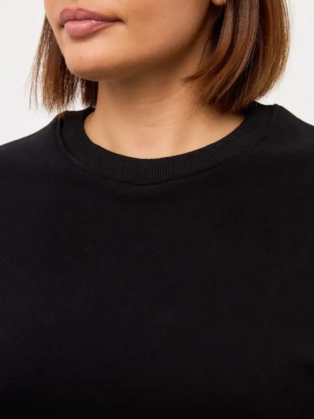 Свитшот оверсайз утепленный с рукавами 3/4 чёрный