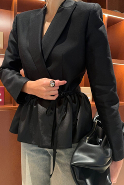 Жакет Wool Silk с баской