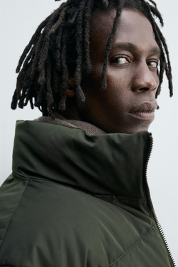 ZARA СТЕГАНАЯ КУРТКА WATER REPELLENT, ТЕМНО-ЗЕЛЕНЫЙ