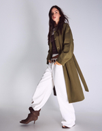 ДЛИННЫЙ ТРЕНЧКОТ - BERSHKA