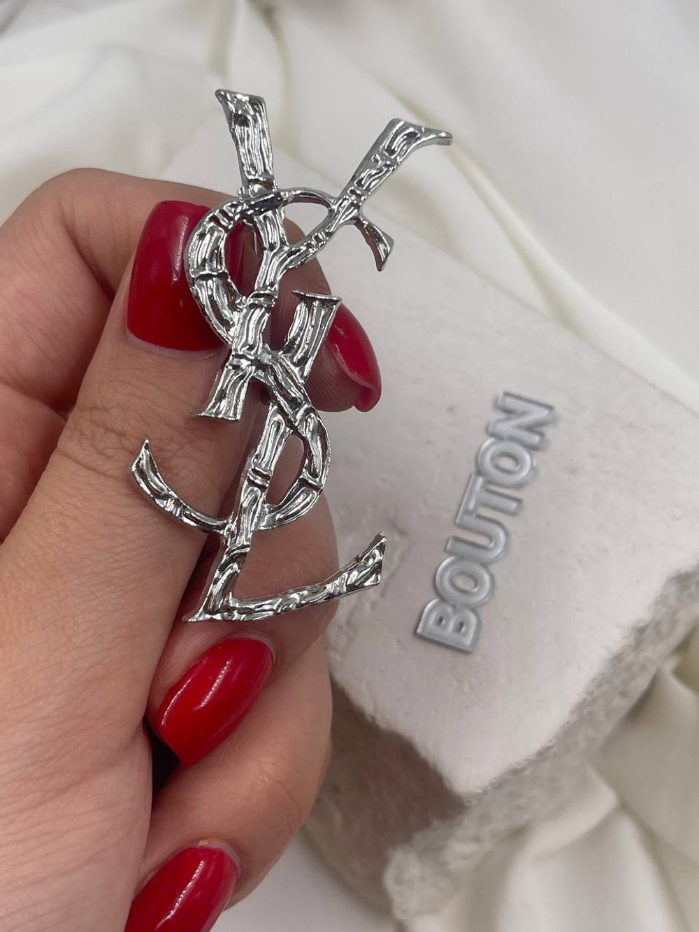 Брошь СЛ. серебристая 6,5 см