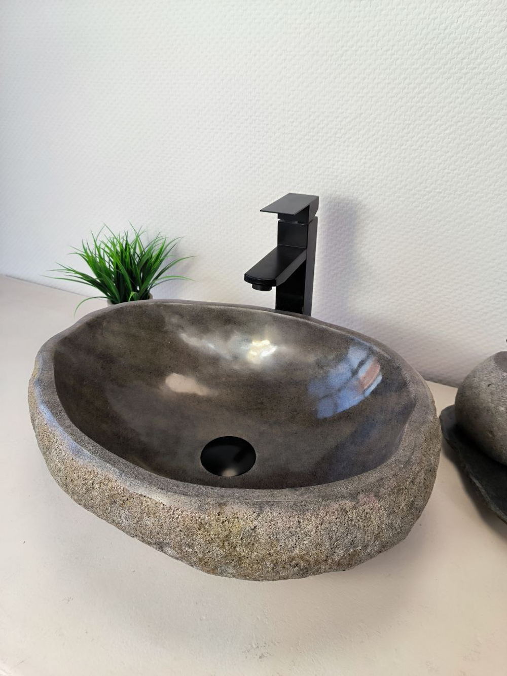 Раковина из речного камня RS-65977 47х38х15 из натурального камня