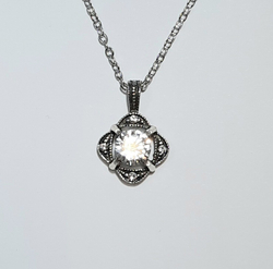 "Ликаста" подвеска из коллекции "Леди"