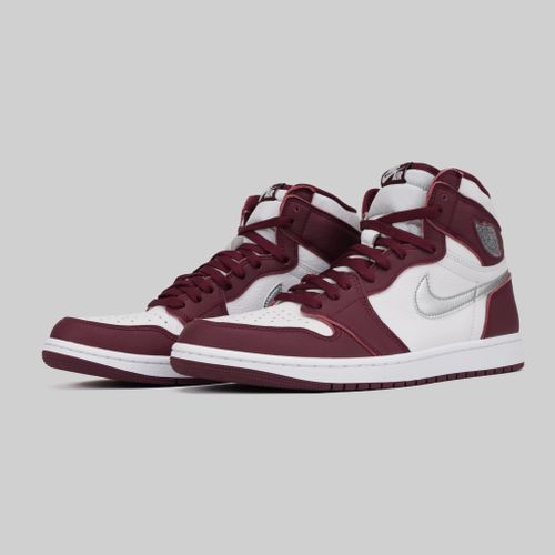 Кроссовки Jordan 1 Retro High OG Bordeaux артикул:555088-611  - купить в магазине Дайс