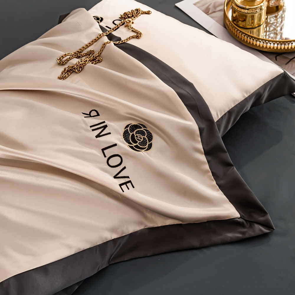 Комплект постельного белья Сатин-Шелк Я IN LOVE LV014