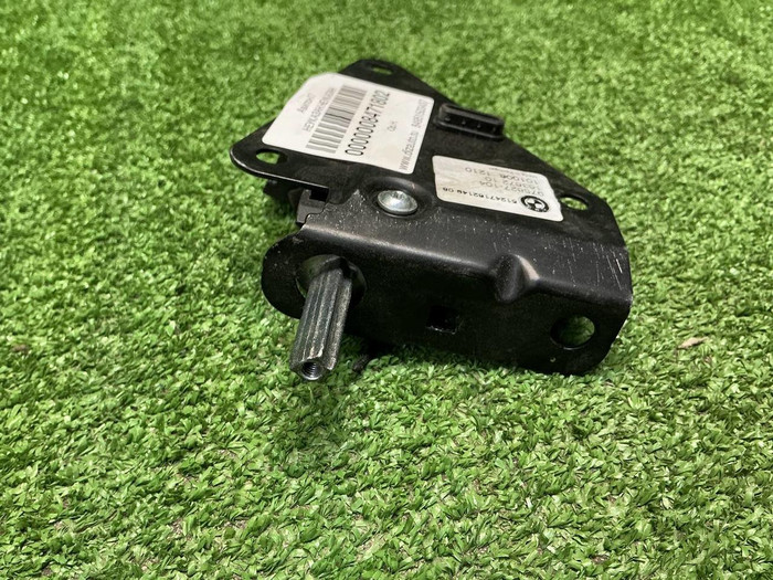 Замок крышки багажника BMW X5 F15 (2013-2018)