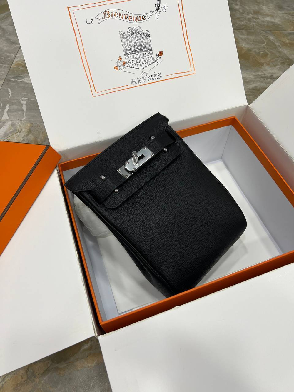 Сумка-слинг Hermes