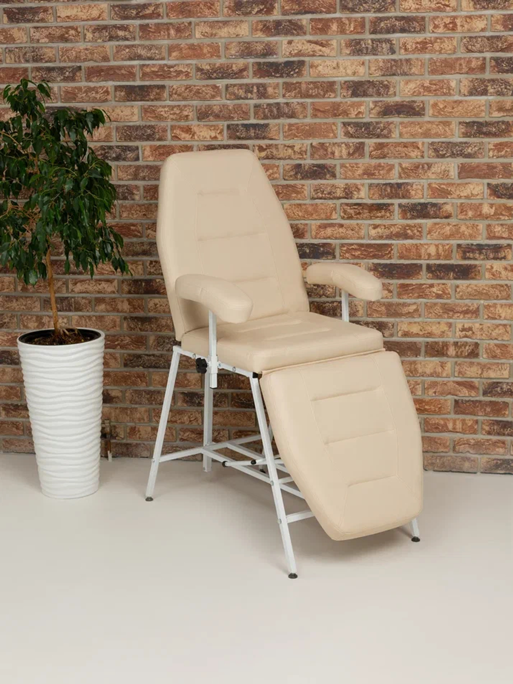 Косметологическое кресло ОРИОН