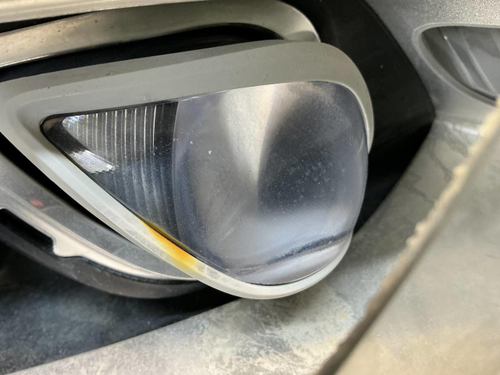 Битая Фара правая Mercedes GLE W166 (15-18) LED