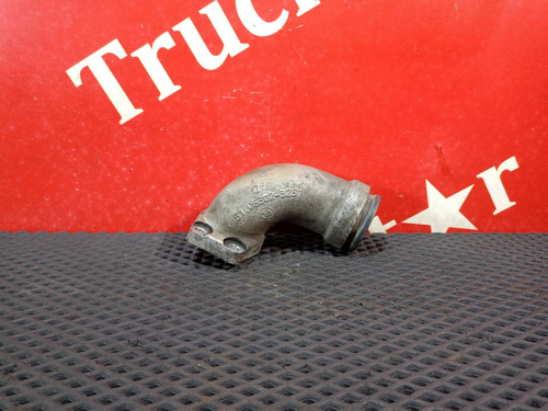 Патрубок системы охлаждения