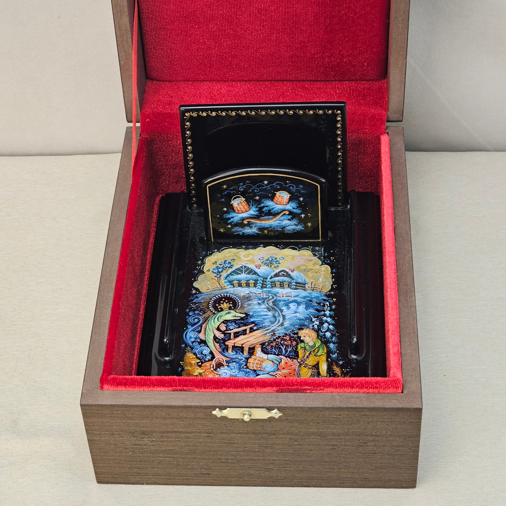 Подставка для блока для записей  ручной росписью Палех "Емеля"