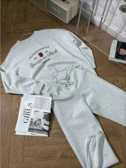 Спортивный костюм женский без флиса