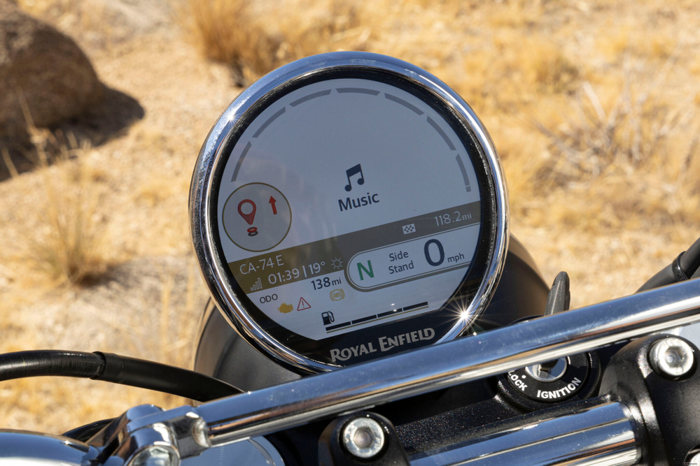 Royal Enfield Bear 650 Two Four Nine (Premium)