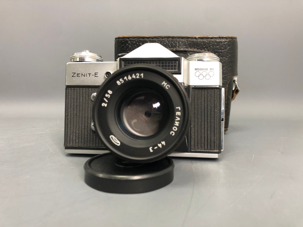 Zenit-E MOSKVA 80 Олимпийский + Helios 44-3