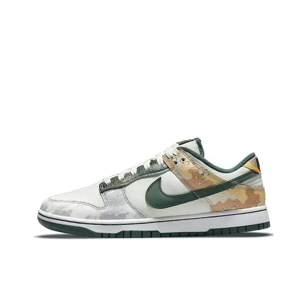 Nike Dunk Low SE Sail Multi-Camo
