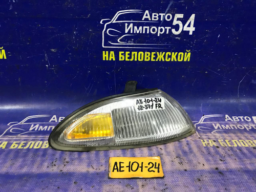 Габарит правый TOYOTA MARINO 1992
