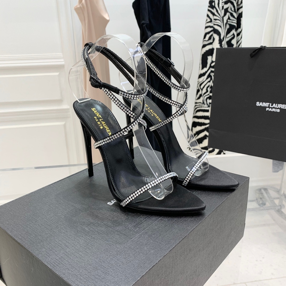 Saint Laurent Pumps