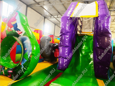 Надувной батут "Попугайчики"