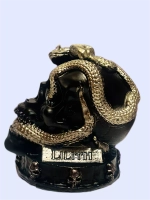 Свеча магическая "Череп Лилит"