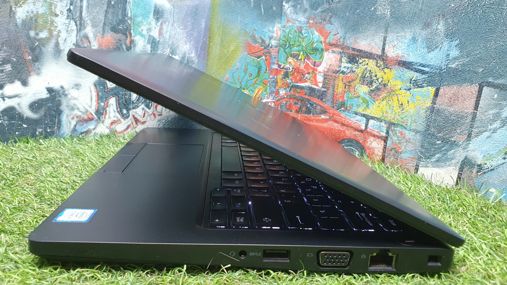 Ноутбук Dell i5-8/8Gb/Latitude 5290 5290-1474 /Windows 10