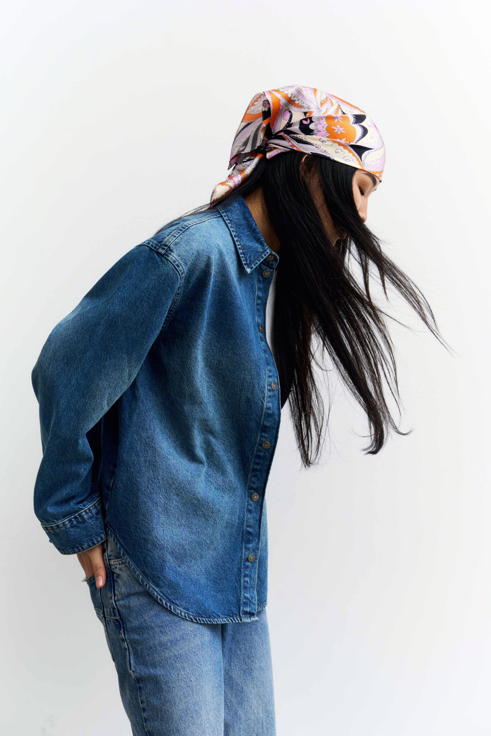 N°09 SCARF 70