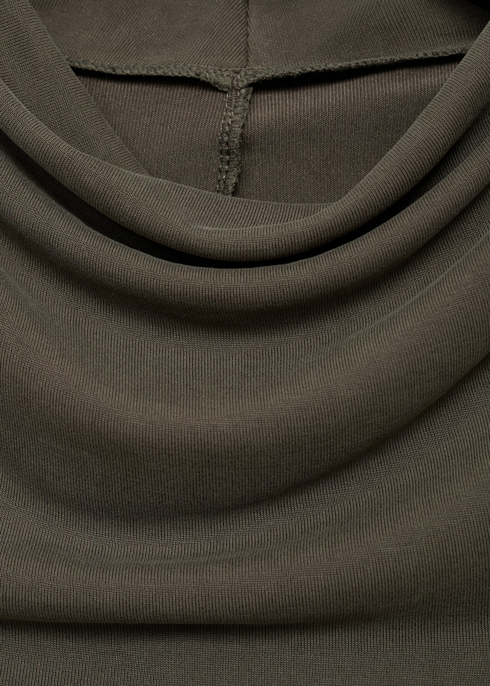 Платье из модала с драпированной горловиной