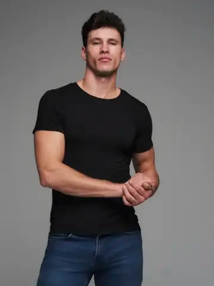 Футболка спортивная однотонная