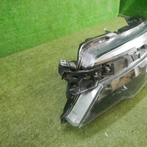 Фара левая Honda Pilot 3 (2015-2018) LED