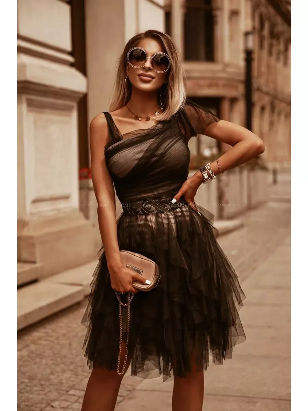 красивое черное миди платье из тюля + plus size