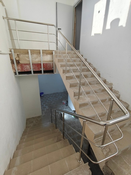 Перила из нержавеющей стали с 2мя ригелями