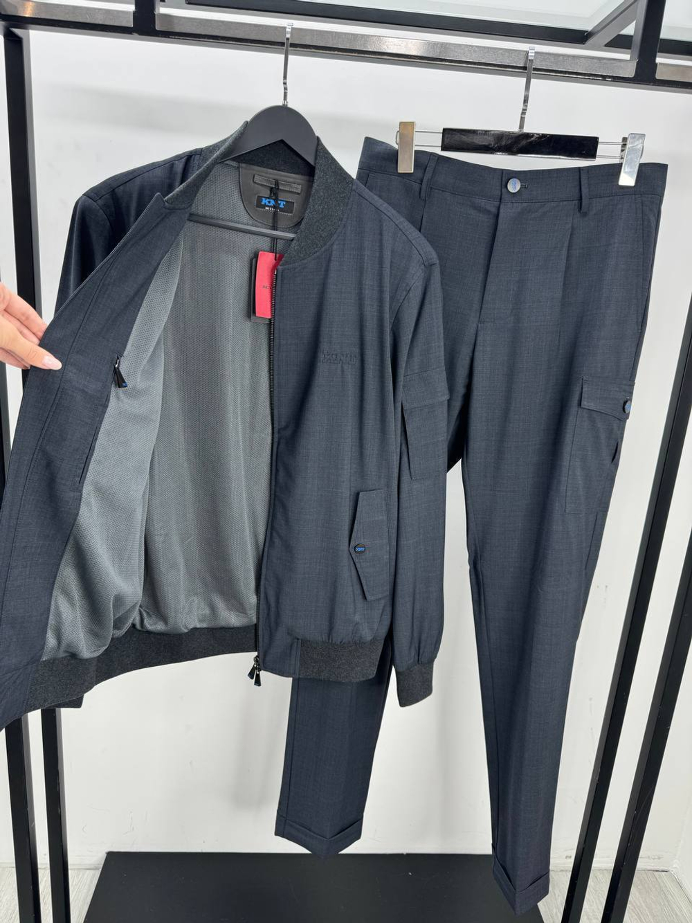 Прогулочный костюм Kiton