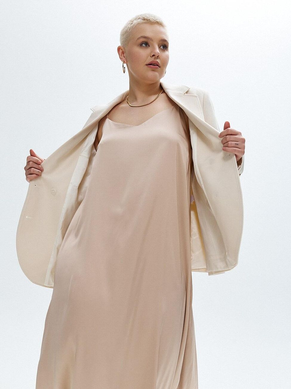 Платье-комбинация двухслойное, золотой песок