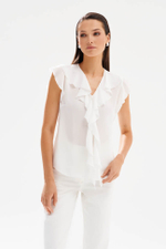 23581 Блузка женская (молочный)