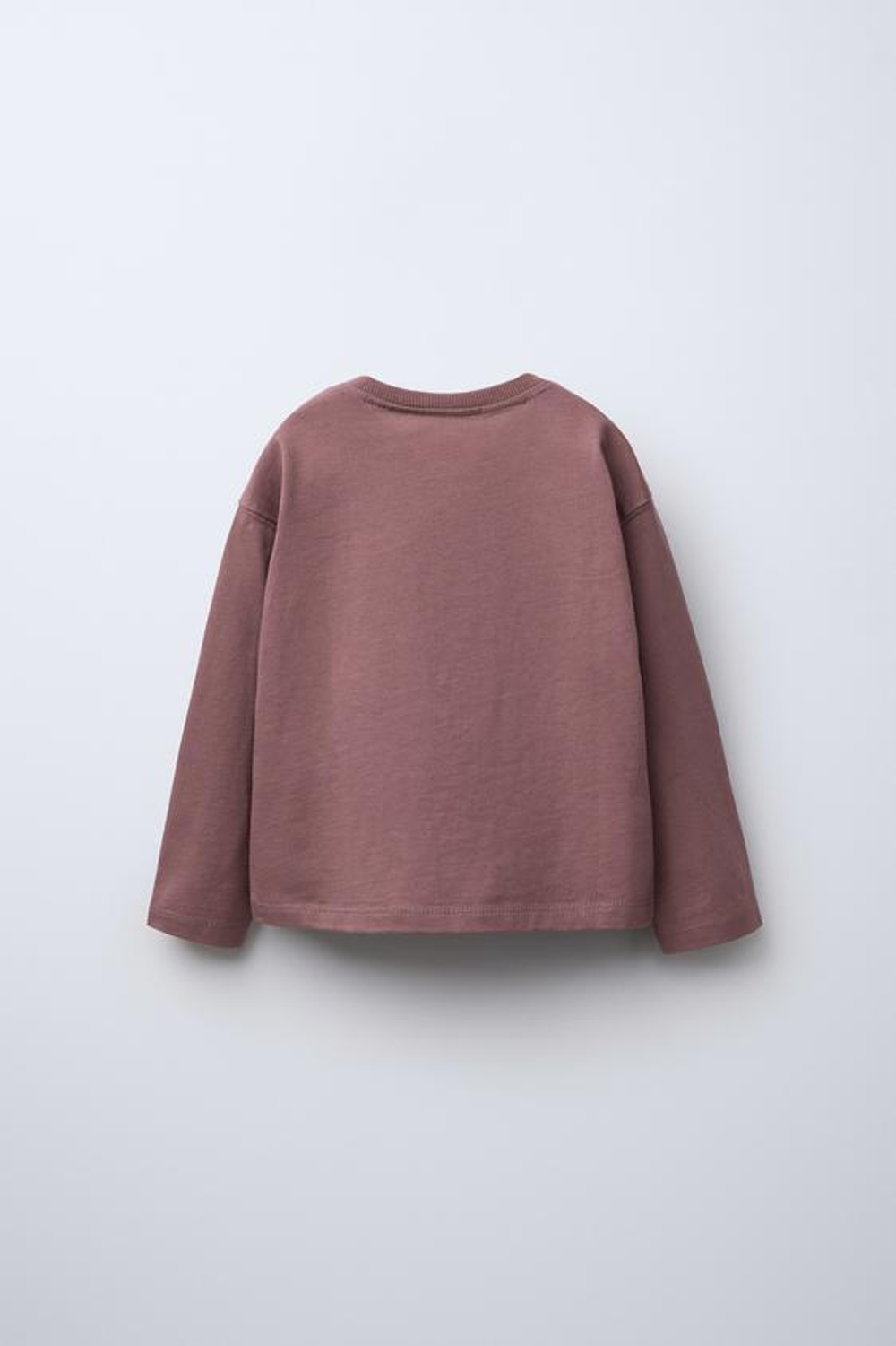 ZARA ЛОНГСЛИВ С ПРИНТОМ © DISNEY, ГРАНАТОВЫЙ