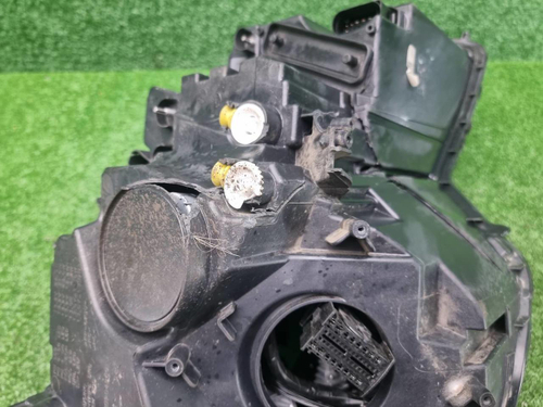 Фара левая Skoda Karoq (2017-2021) LED