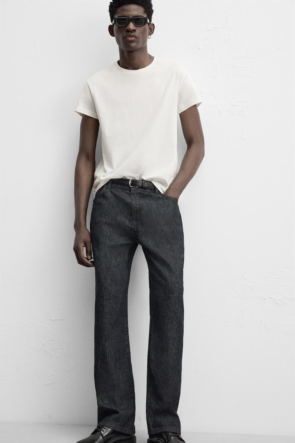 Базовая футболка slim fit