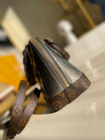 Louis Vuitton Alma BB