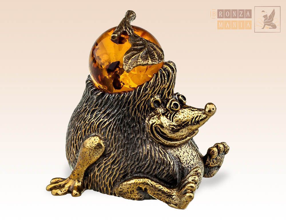 фигурка Ежик с яблоком