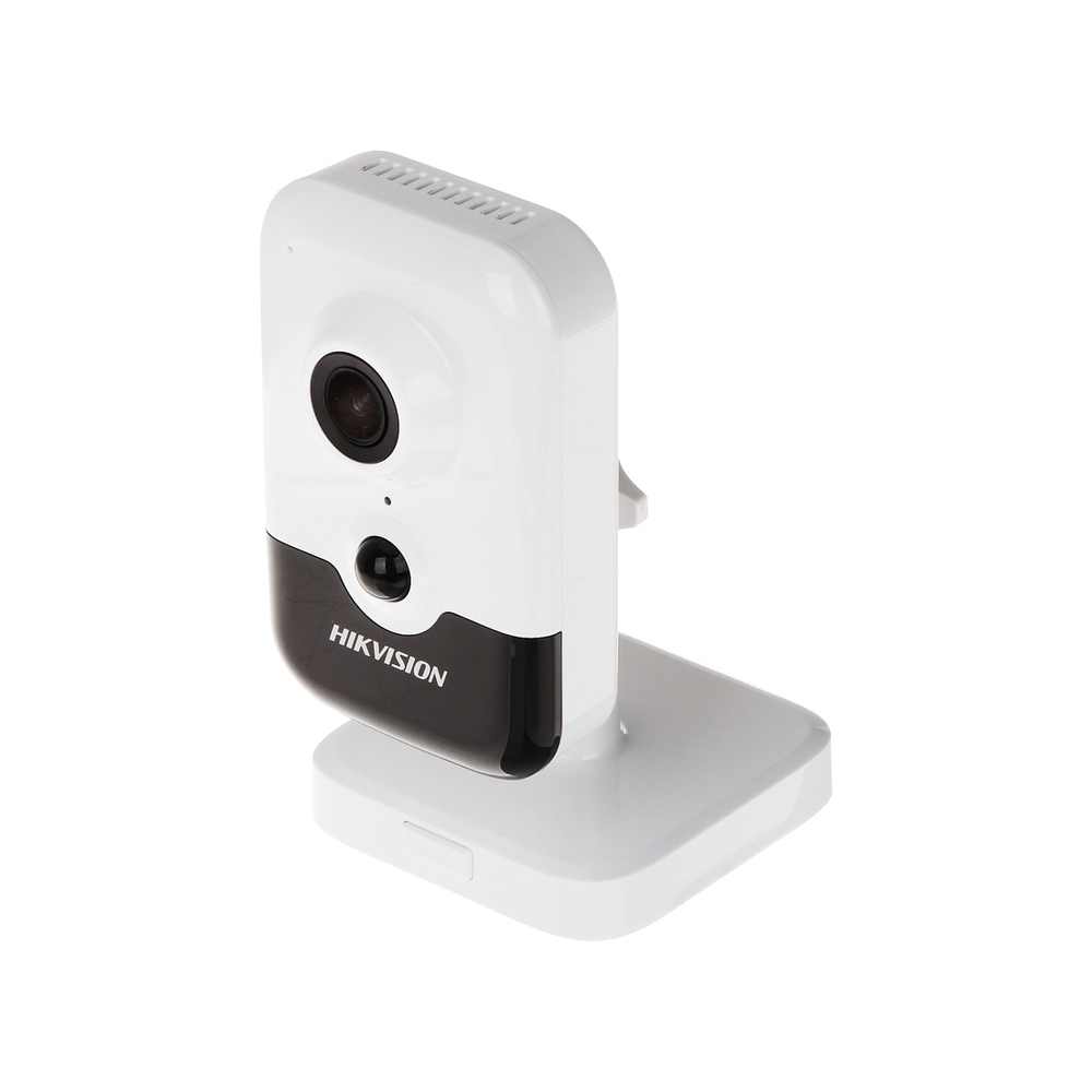 IP видеокамера Hikvision DS-2CD2423G2-IW