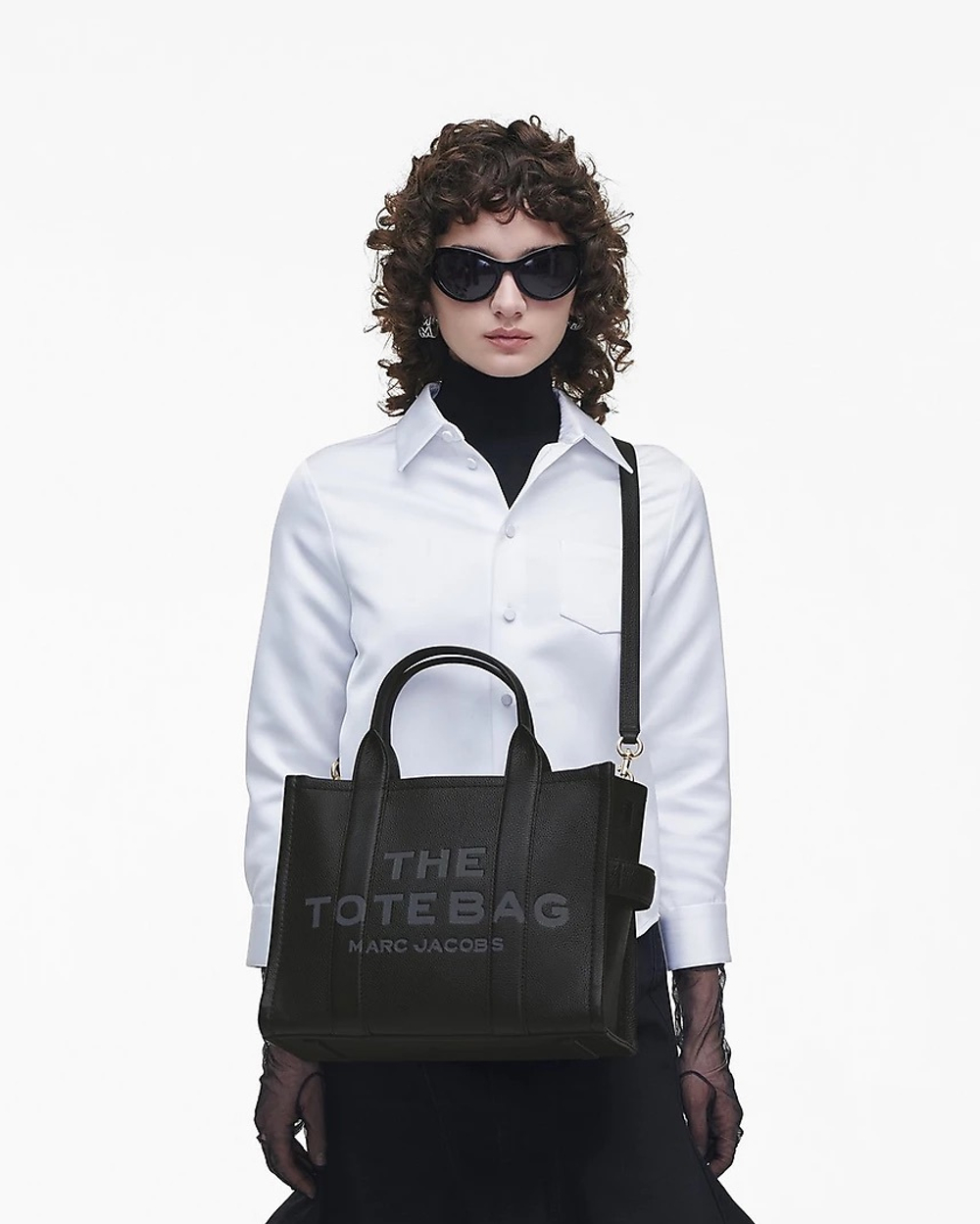 Сумка MARC JACOBS THE LEATHER MEDIUM TOTE BAG “Black”