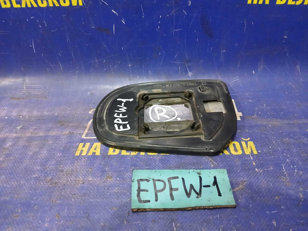 Зеркало правое MAZDA TRIBUTE 2002