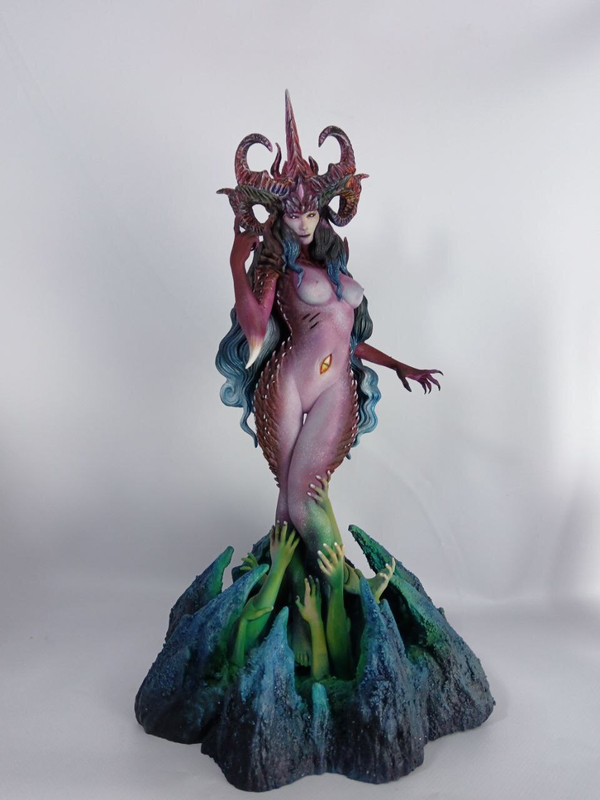 Slaanesh Та Что Жаждет Фигурка 38см В наличии