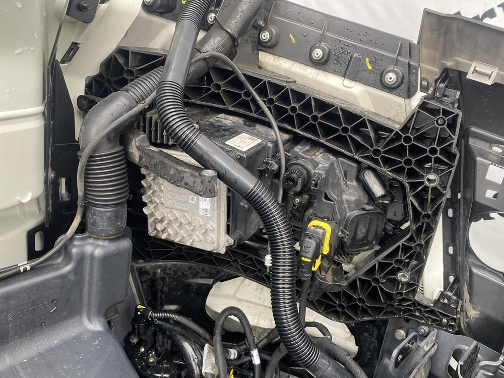 Бампер в сборе ноускат 2023г.