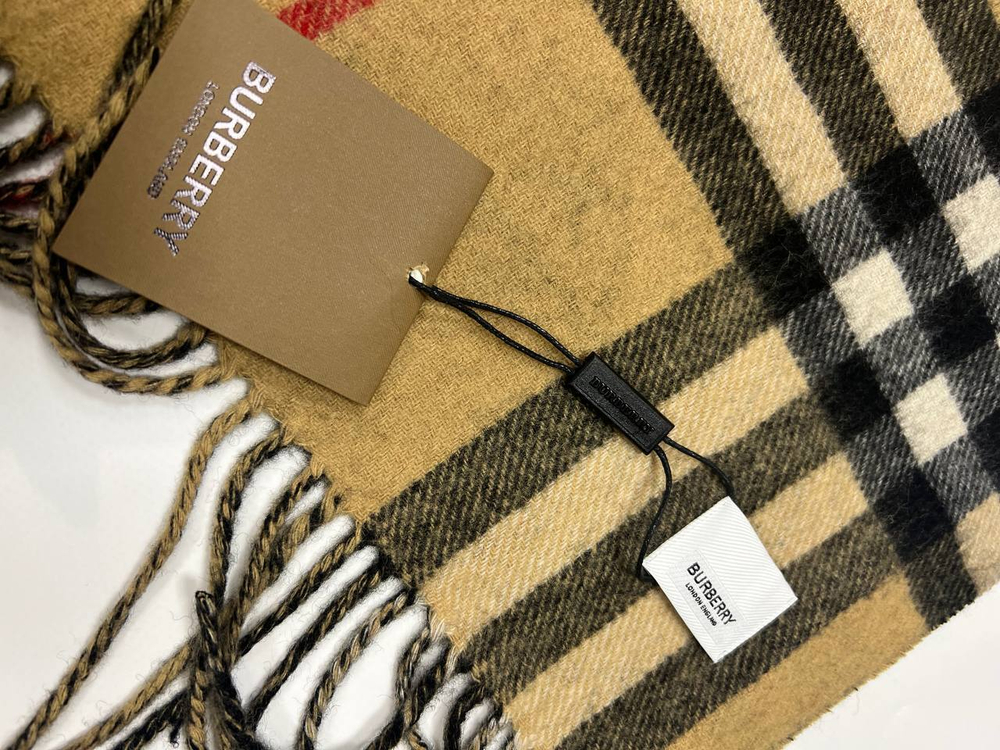 Шарф Burberry